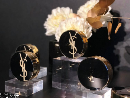 霧面妝和水光妝哪個好？水光妝更顯年輕