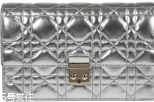 dior迪奧包包哪款好？這幾款最經(jīng)典