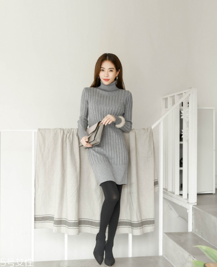 灰色針織裙怎么搭配？極致低調(diào)的氣質(zhì)美