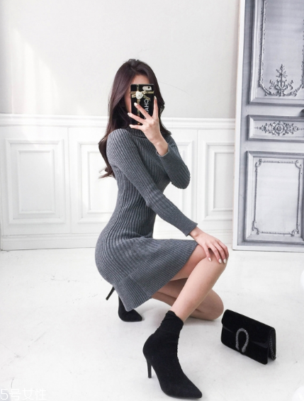 灰色針織裙怎么搭配？極致低調(diào)的氣質(zhì)美