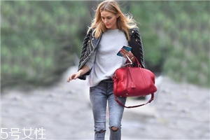 鉚釘服裝怎么搭配？打造別樣高級感