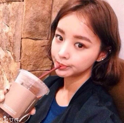 什么臉型不適合中分？長形臉中分更顯長