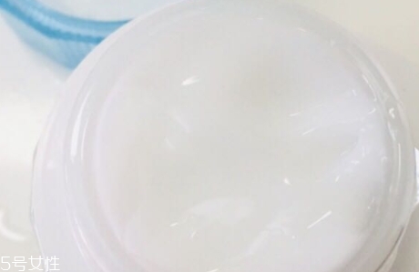 freeplus芙麗芳絲面霜怎么用？