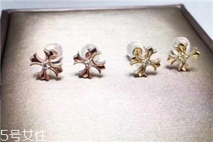 克羅心耳釘多少錢？專屬于你的個性定制