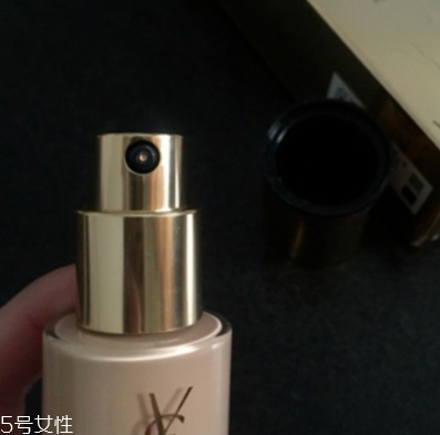 ysl圣羅蘭粉底液遮瑕效果好嗎？遮瑕強(qiáng)度不夠