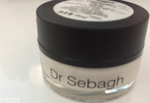 面霜可以天天用嗎？一天可以用幾次