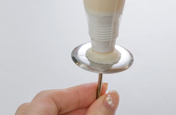 韓式裱花教學(xué) 韓式裱花基礎(chǔ)擠花動作 韓式裱花教學(xué) 韓式裱花基礎(chǔ)擠花動作