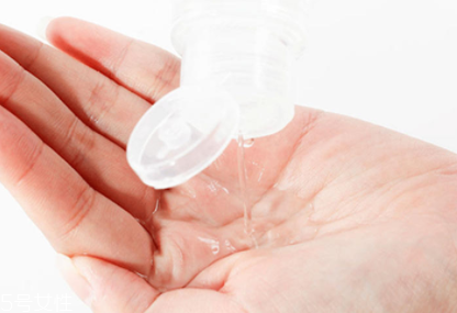 江原道卸妝水適合敏感肌嗎？敏感皮放心用