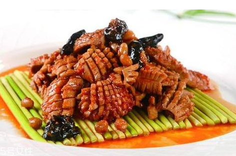 豬腰怎么切 腰花切法 豬腰怎么切 腰花切法