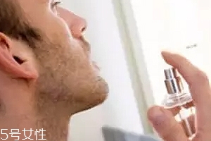 男士淡香水怎么噴？不要噴腋下
