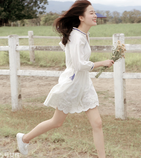 春天怎么穿衣搭配？春季穿衣三大法則