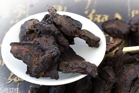 熟地黃是熱性還是涼性 熟地黃性溫 熟地黃是熱性還是涼性 熟地黃性溫