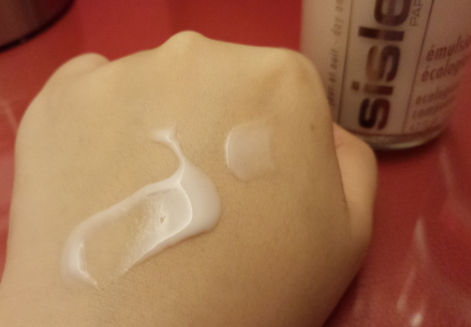 sisley希思黎和和hr赫蓮娜哪個(gè)好？