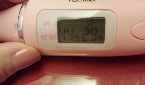 sisley希思黎和和hr赫蓮娜哪個(gè)好？