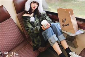 牛仔褲腰低了怎么加高？巧妙低腰變高腰