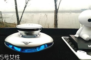 汽車香水座怎么加香水？用滴管注入原瓶