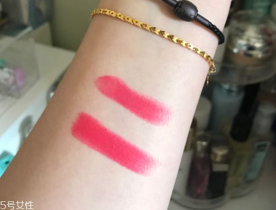 魅可珊瑚色口紅是幾號？relentlessly red桃花粉