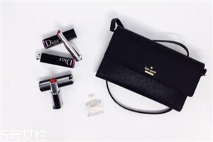 kate spade是幾線品牌？最適合年輕人的輕奢品牌