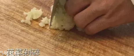 吃花菜可以減肥嗎？熱量低適合減肥時(shí)吃