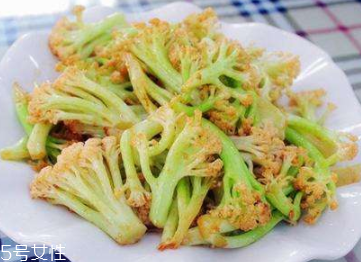 花菜炒多久能熟？5分鐘就足夠