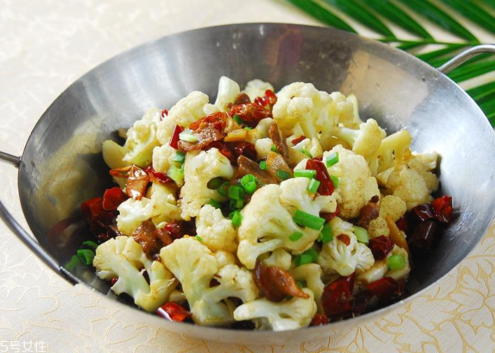 花菜炒多久能熟？5分鐘就足夠