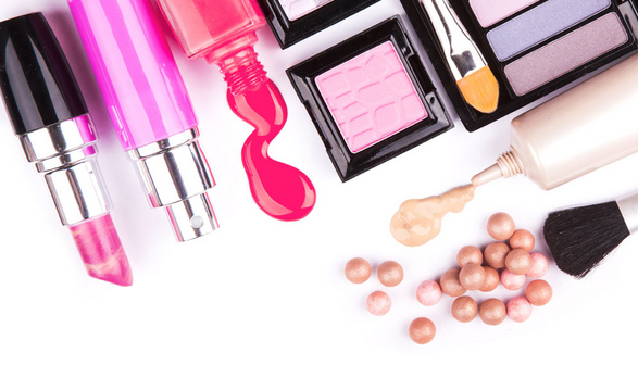 沒開封化妝品過期了還能用嗎 口紅過期后是不能用的 沒開封化妝品過期了還能用嗎 口紅過期后是不能用的