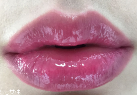 希思黎腮紅筆怎么用？這么做打造修長(zhǎng)小臉