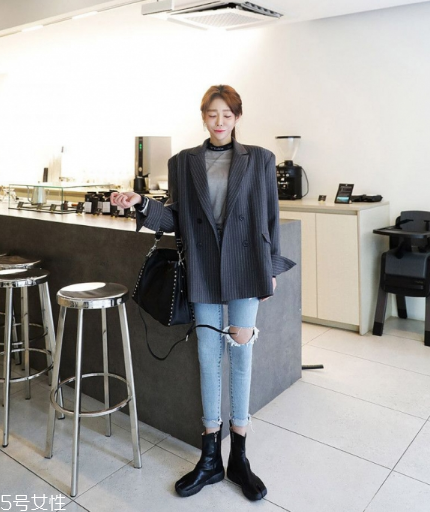 寬松西裝怎么搭配？玩轉(zhuǎn)oversize個性風