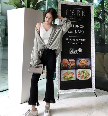 牛仔褲曬黃了怎么辦？牛仔褲應(yīng)避免暴曬