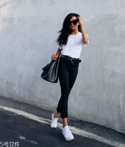 j brand牛仔褲怎么樣？最值得投資的牛仔褲