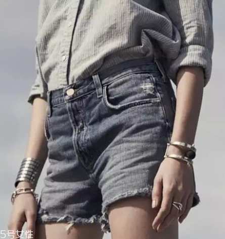 j brand牛仔褲怎么樣？最值得投資的牛仔褲