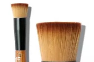 定妝粉用刷子好還是用粉撲好？新手用粉撲