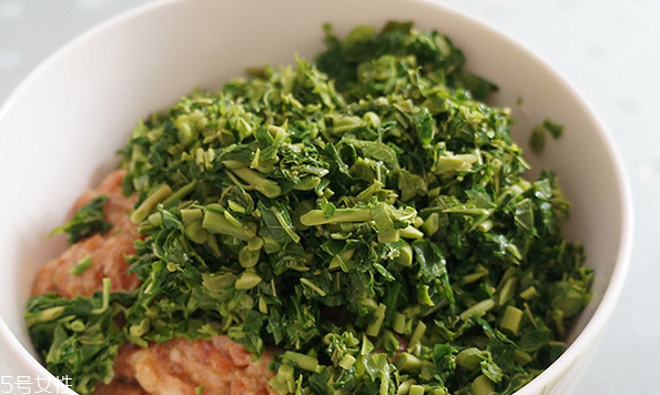 香椿水餃怎么做好吃？超詳細(xì)香椿豆腐餃子做法