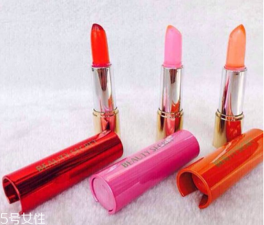 果凍口紅有什么危害 其實(shí)就是變色唇膏 果凍口紅有什么危害 其實(shí)就是變色唇膏