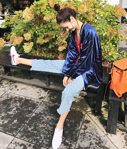 牛仔褲短了怎么改造？三步讓牛仔褲更合身