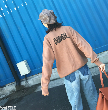 牛仔褲和休閑褲尺碼一樣嗎？要仔細(xì)看尺碼表