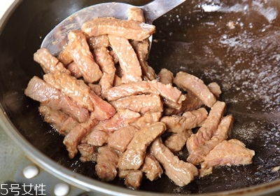 過油怎么過 肉怎么過油才嫩 過油怎么過 肉怎么過油才嫩