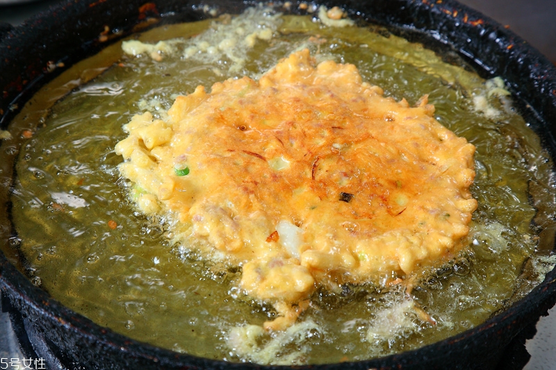 墨魚怎么處理才能清洗干凈 墨魚怎么處理才能清洗干凈