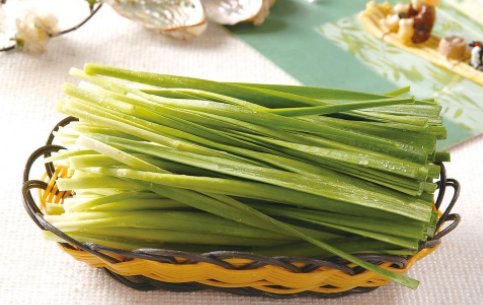 韭菜怎么保存時(shí)間長(zhǎng)？真空保存最持久