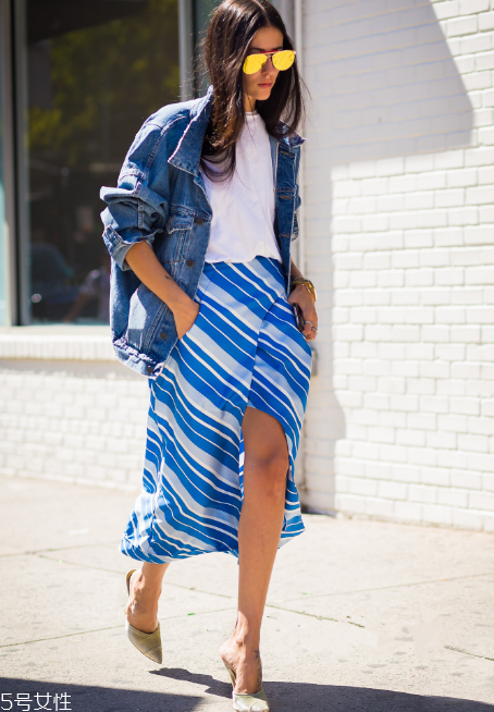 牛仔外套怎么搭配？這樣穿絕對(duì)夠靚夠有型