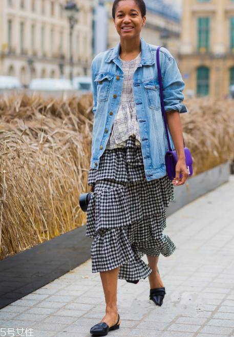 牛仔外套怎么搭配？這樣穿絕對(duì)夠靚夠有型