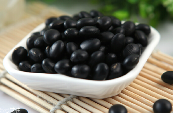黑豆怎么吃不上火？黑豆汁喝了不上火