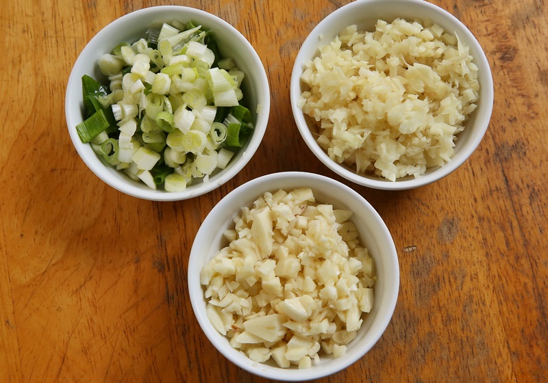 炸雞腿怎么做到外酥里嫩小竅門 炸雞腿怎么做到外酥里嫩小竅門