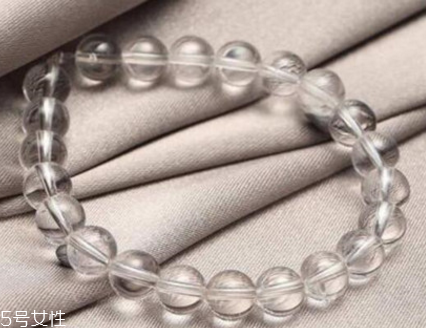 白水晶怎么消磁？三種方法可恢復(fù)能量