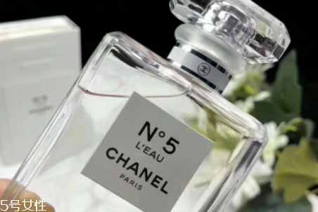 香奈兒5號(hào)香水什么味？大自然的味道