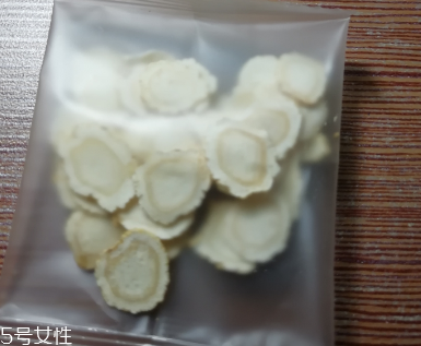 西洋參治失眠嗎？服用過量還會導致失眠