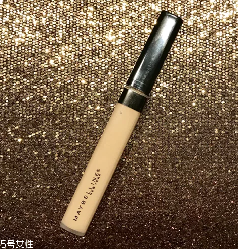 遮瑕液可以涂在眼部嗎？能遮住黑眼圈