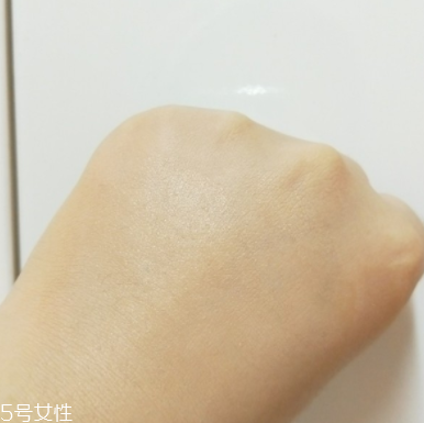 遮瑕液可以遮痣嗎？ 捷克dermacol遮瑕液遮痣測試