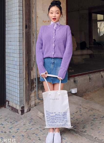 紫色毛衣怎么搭配？輕松駕馭流行色