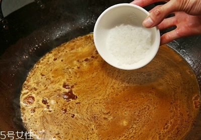 鹵排骨的做法及配料 2大美味關(guān)鍵 鹵排骨的做法及配料 2大美味關(guān)鍵